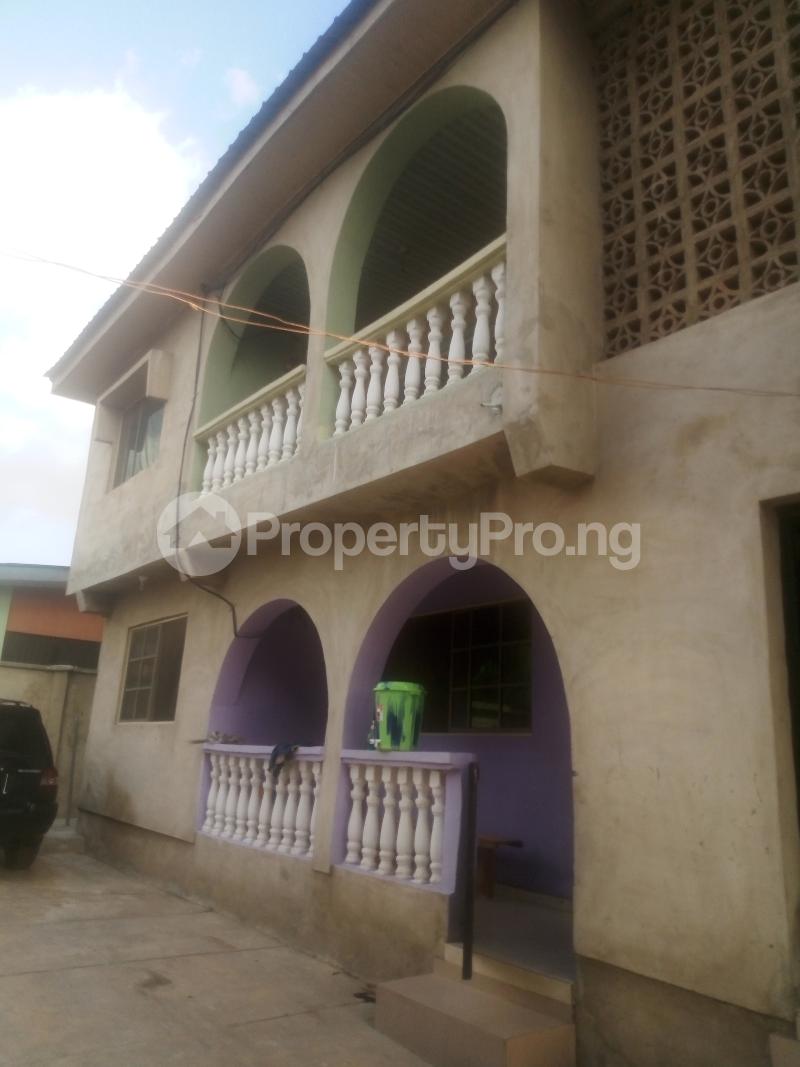 3 bedroom Flat / Apartment for rent Behind Adebisi, Nnpc Area Apata Ibadan Oyo
