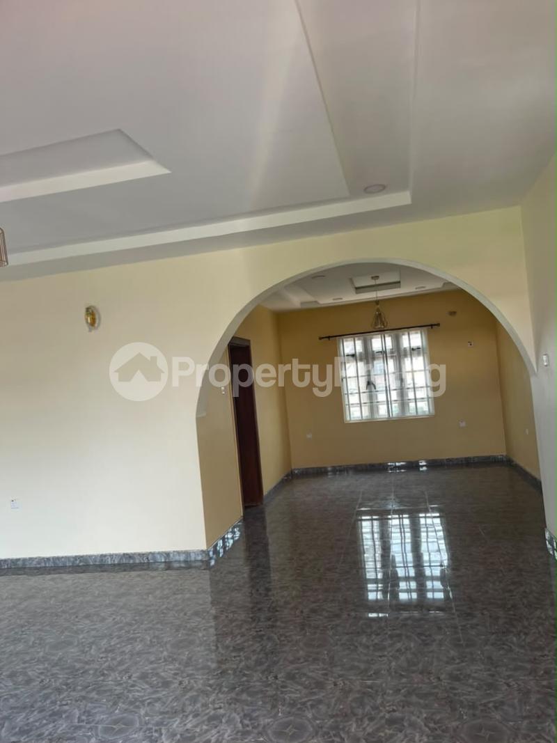 3 bedroom Flat / Apartment for rent Okebadan Estate Akobo Ibadan Oyo