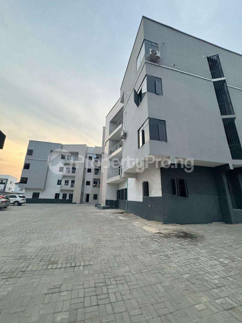 3 bedroom Flat / Apartment for sale Osapa london Lekki Lagos