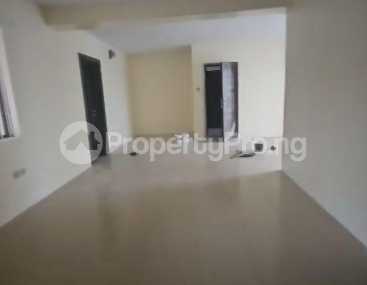 3 bedroom Flat / Apartment for rent Oyadiran Estate Akoka Yaba Lagos
