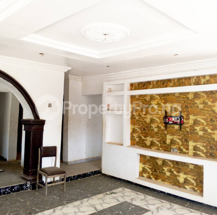 3 bedroom Flat / Apartment for rent Barracks Road Ojoo Ibadan Oyo