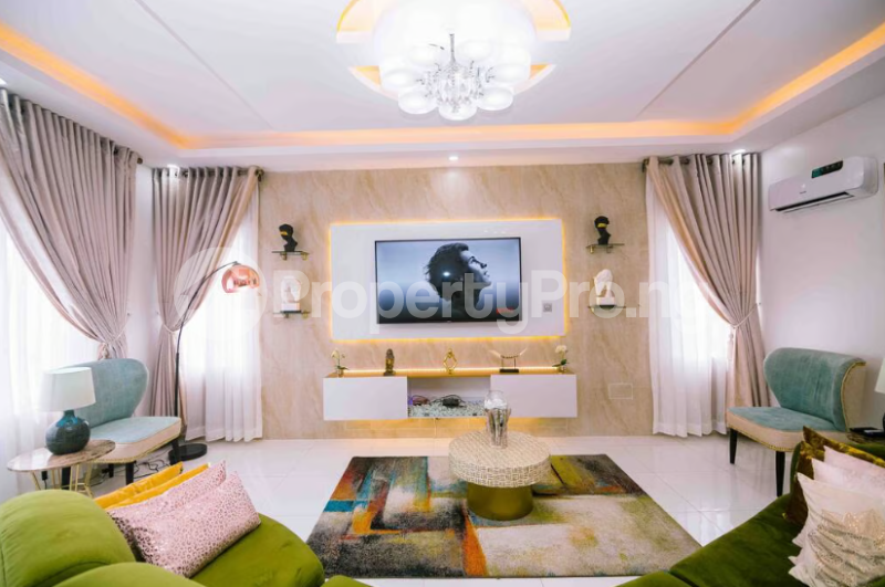 3 bedroom Flat / Apartment for shortlet Osapa london Lekki Lagos