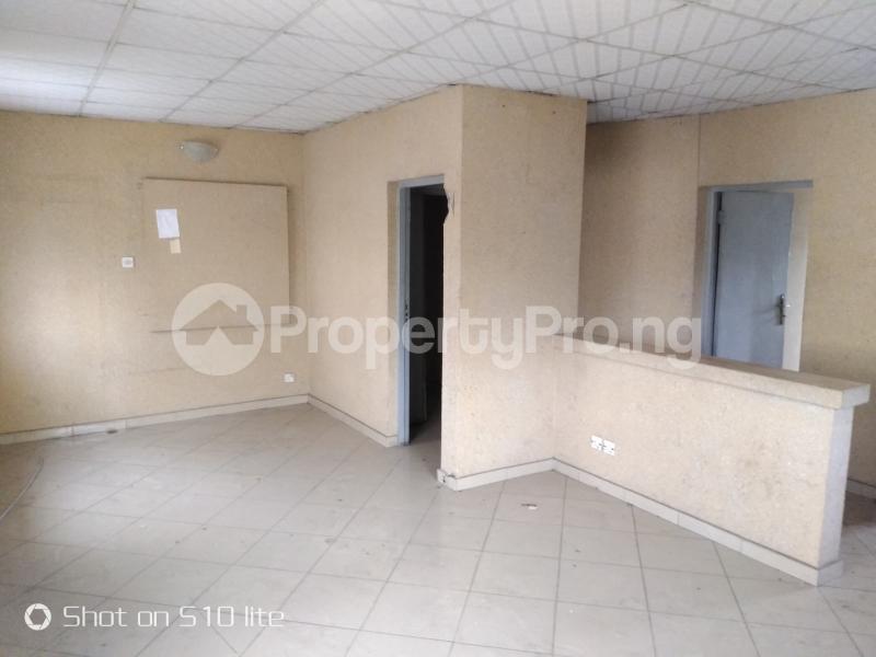3 bedroom Flat / Apartment for rent Cmd Road Magodo CMD Road Kosofe/Ikosi Lagos