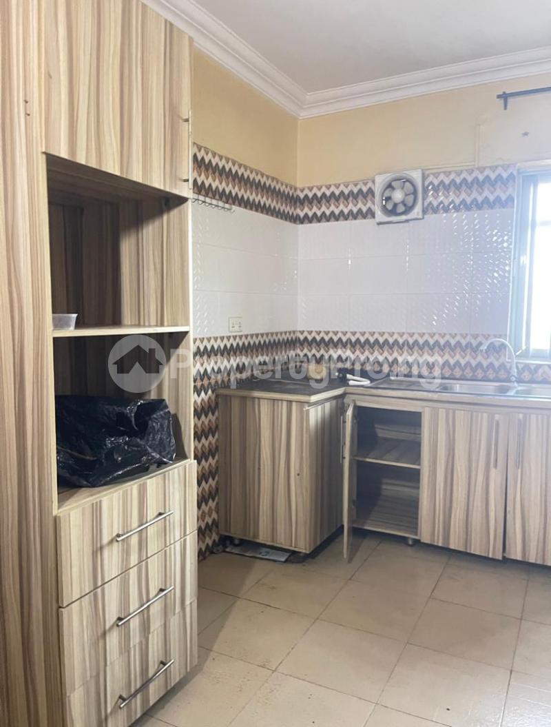 3 bedroom Flat / Apartment for rent Akoka Yaba Lagos