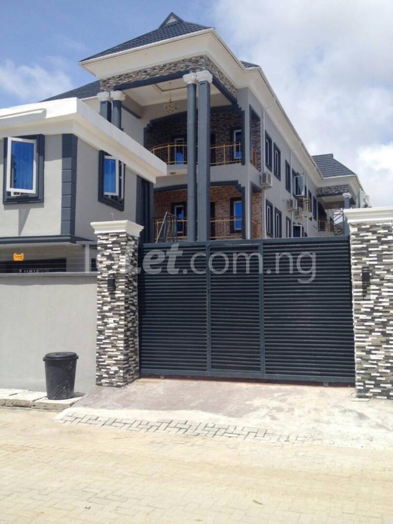 3 bedroom Flat / Apartment for rent   Osapa london Lekki Lagos