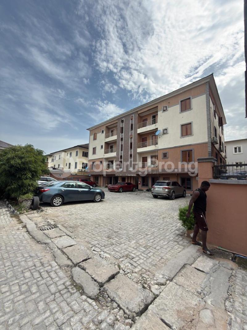 3 bedroom Flat / Apartment for rent Lekki Phase 1 Lekki Lagos