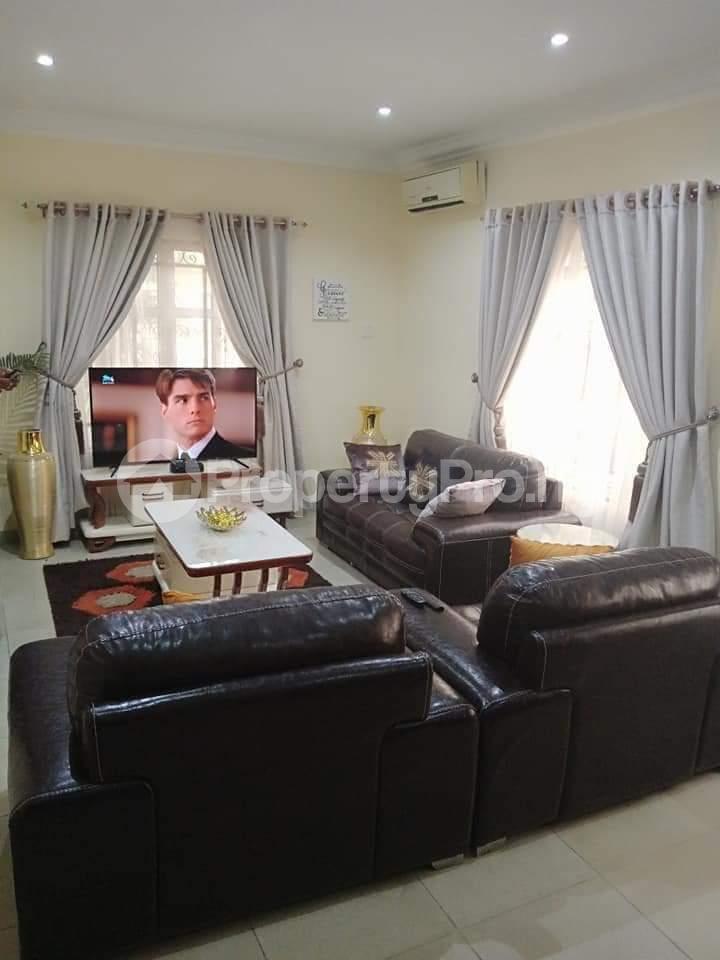 3 bedroom House for shortlet Agidingbi Ikeja Lagos