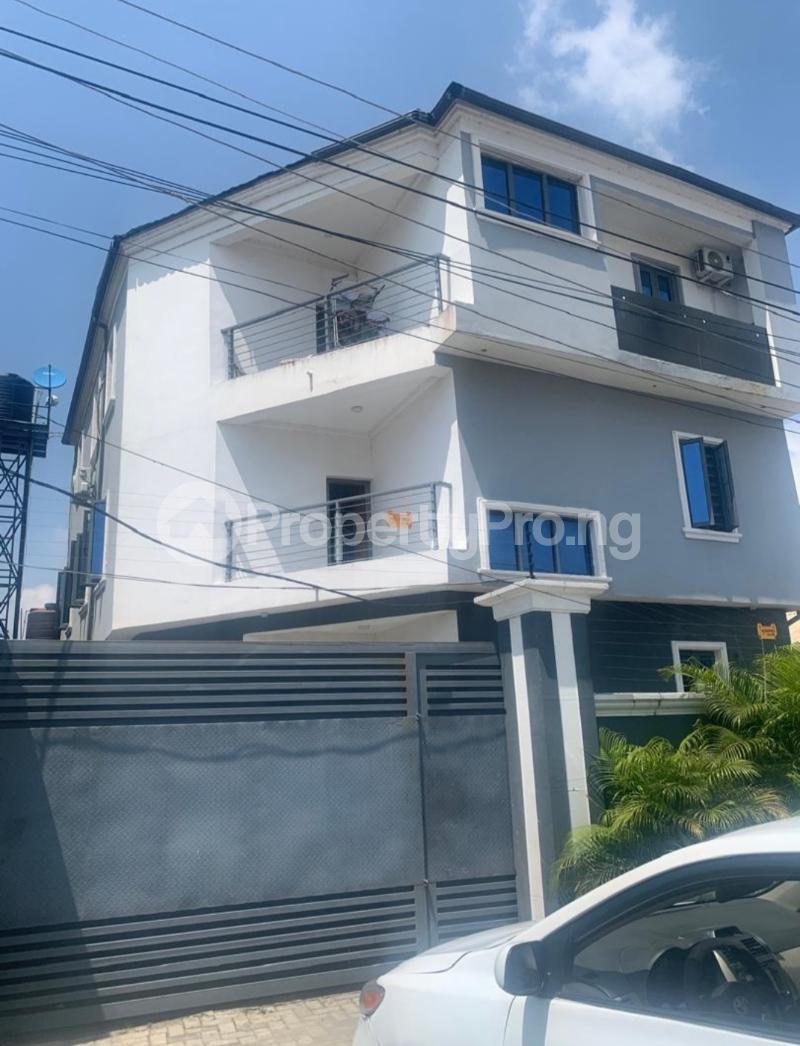 3 bedroom House for rent Ologolo Lekki Lagos. Ologolo Lekki Lagos