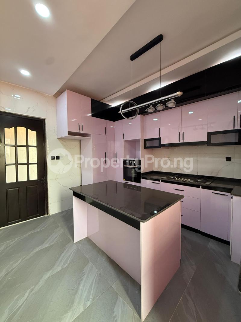 3 bedroom Flat / Apartment for rent Alao Akala Way , Akobo. Akobo Ibadan Oyo
