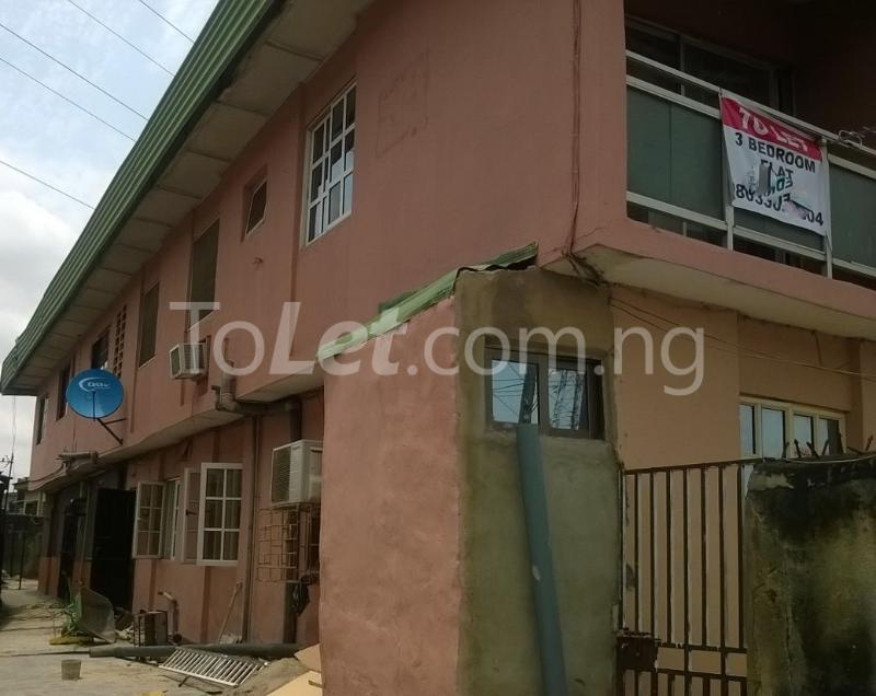 3 bedroom Flat / Apartment for rent 33 Ayodina Street, Soluyi Gbagada Lagos