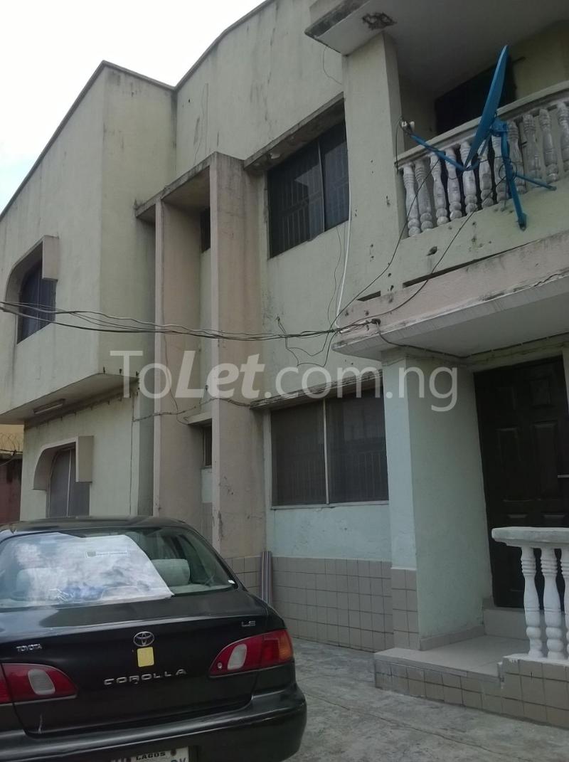 3 bedroom Flat / Apartment for rent 16a Estaport Road, Soluyi, Ifako, Gbagada Gbagada Lagos