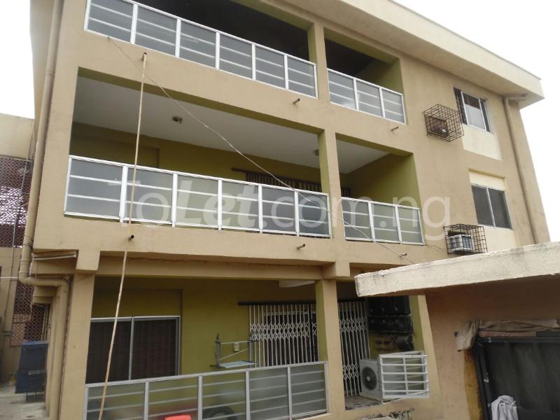 3 bedroom Flat / Apartment for rent No 11 Gafari Balogun Street, Ikeja Ikeja Lagos