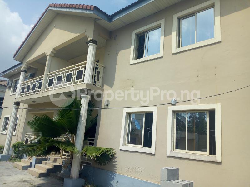 3 bedroom Flat / Apartment for rent Off Admiralty Way Lekki Phase 1 Lekki Lagos