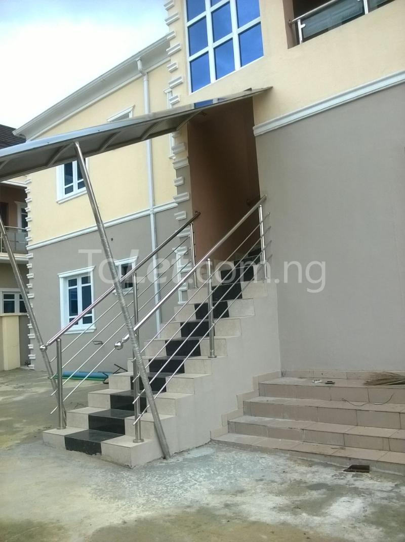 3 bedroom Flat / Apartment for rent 2a Wale Adenekan Street, Magodo GRA Phase 2 Kosofe/Ikosi Lagos
