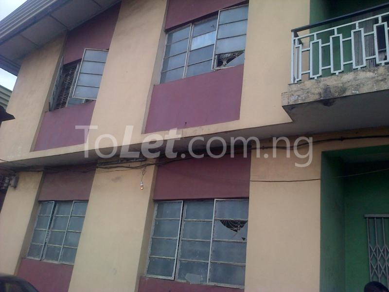 3 bedroom Flat / Apartment for rent Mangoro Agege Lagos
