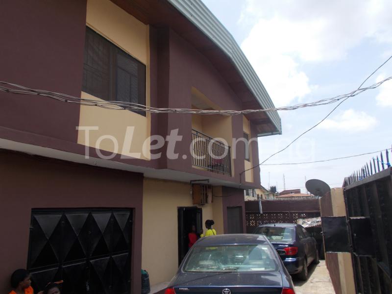 3 bedroom Flat / Apartment for rent 35 Osborne Street, Mende Maryland Lagos