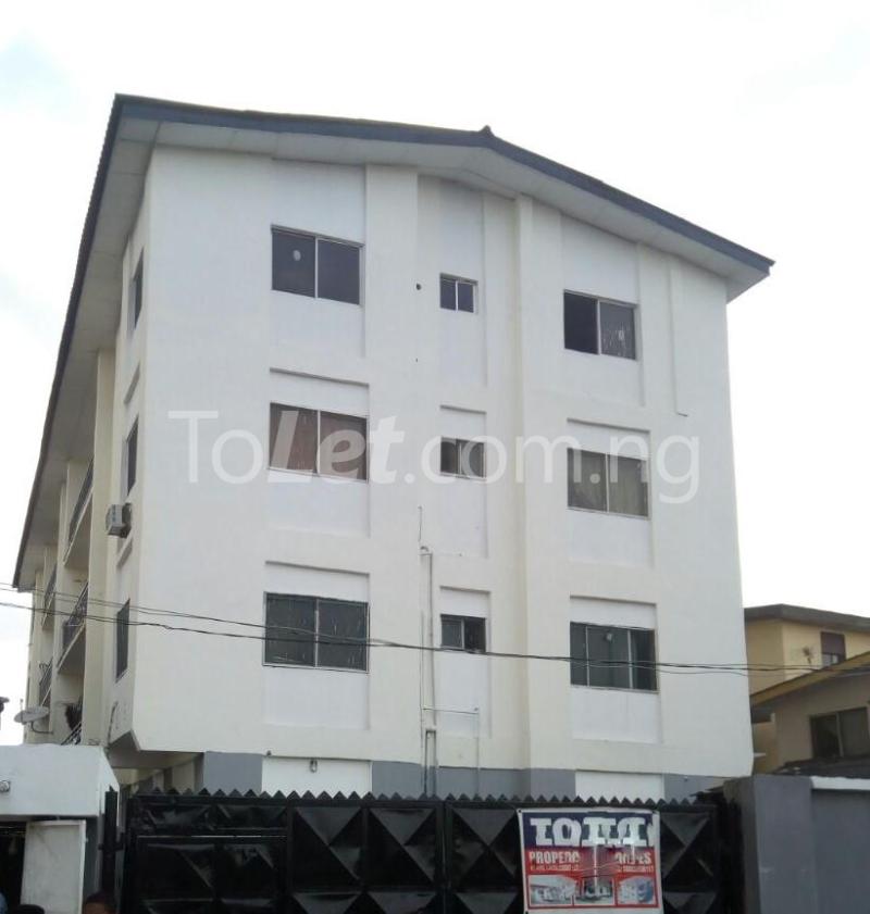 3 bedroom Flat / Apartment for rent Ogba Lagos