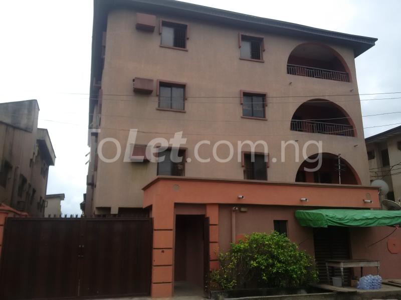 3 bedroom Flat / Apartment for rent 42 Ofoikare Street, Okota Isolo Lagos
