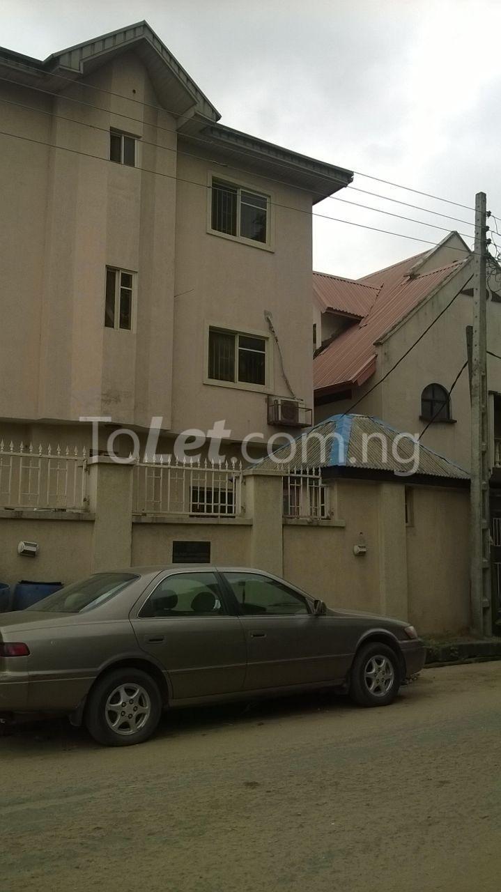 3 bedroom Flat / Apartment for rent Onike Lagos