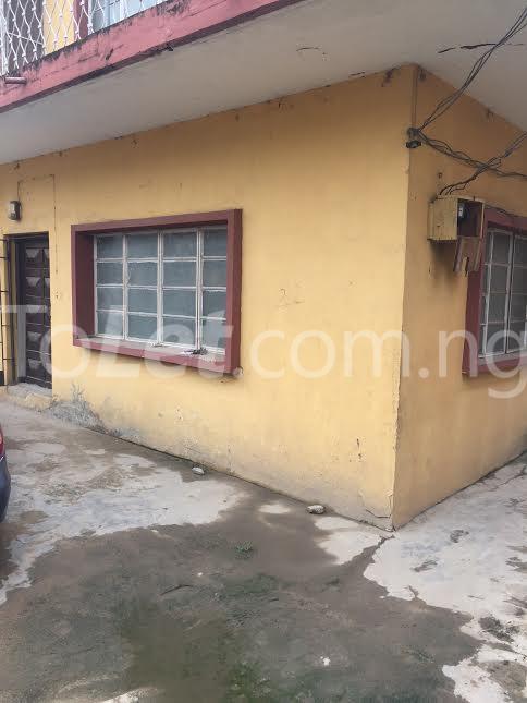 3 bedroom Flat / Apartment for rent Pako Lagos