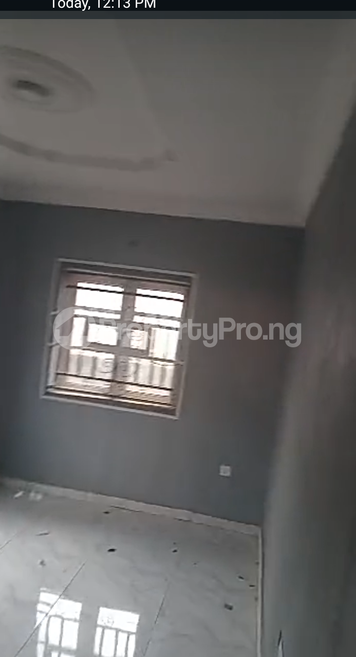 3 bedroom Flat / Apartment for rent Idi Agbon Area,soka Ibadan Oyo