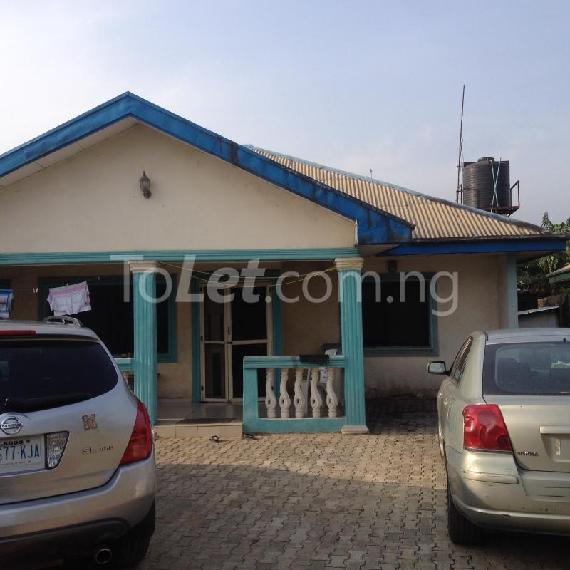 3 bedroom Flat / Apartment for rent Along Rumuosi/ozuoba Road Obia-Akpor Port Harcourt Rivers