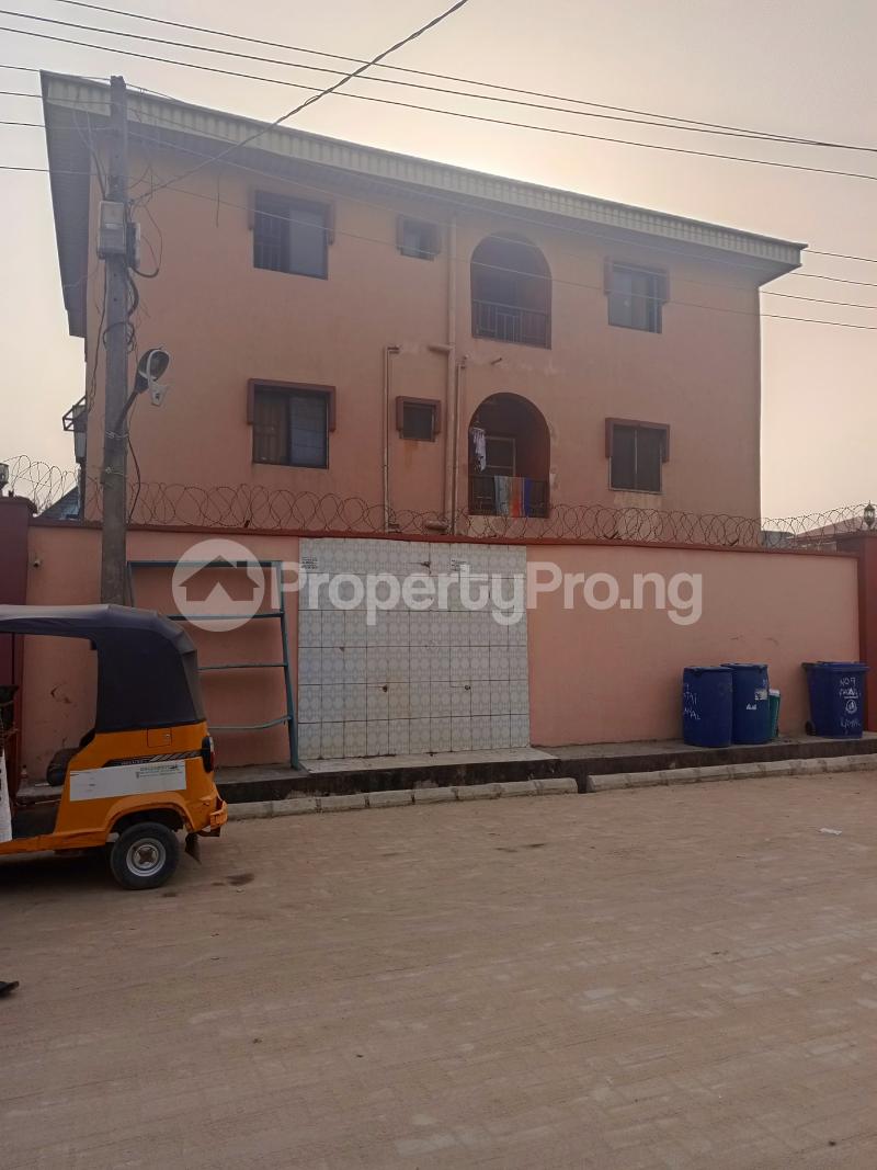 3 bedroom Flat / Apartment for rent Ago palace Okota Lagos