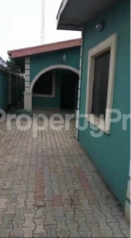 3 bedroom House for sale Shagari Estate, Egbeda Alimosho Lagos