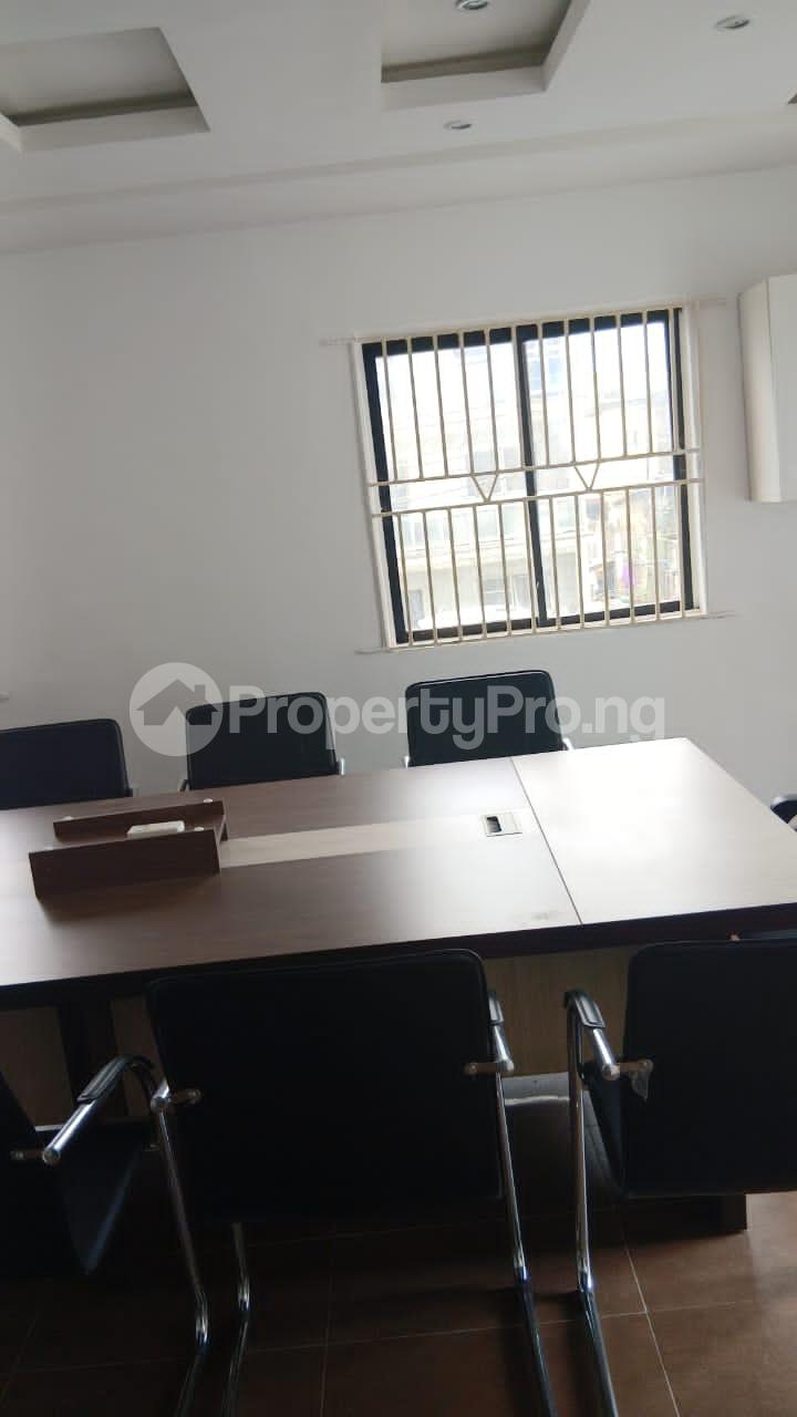 3 bedroom Flat / Apartment for rent Toyin street Ikeja Lagos