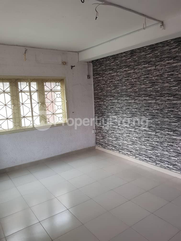 3 bedroom Flat / Apartment for rent Balogun Ikeja Lagos