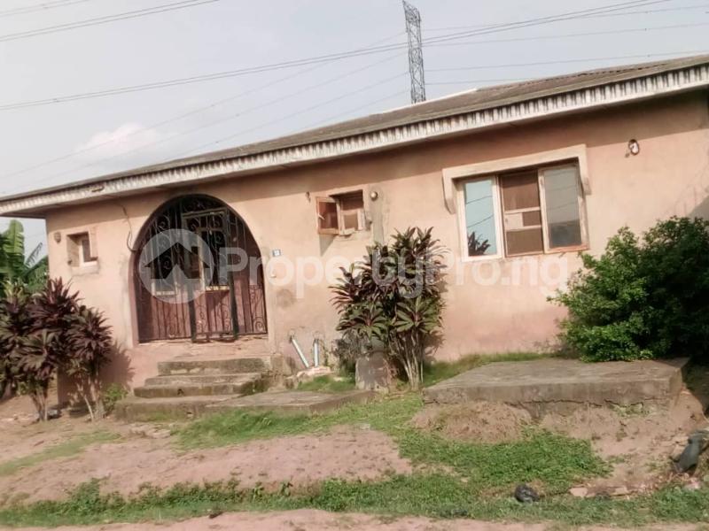 3 bedroom Flat / Apartment for sale Olubondu Ipaja Lagos - 0