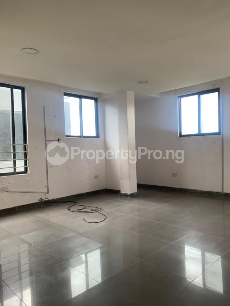 3 bedroom Flat / Apartment for rent Estate Lekki Phase 1 Lekki Lagos