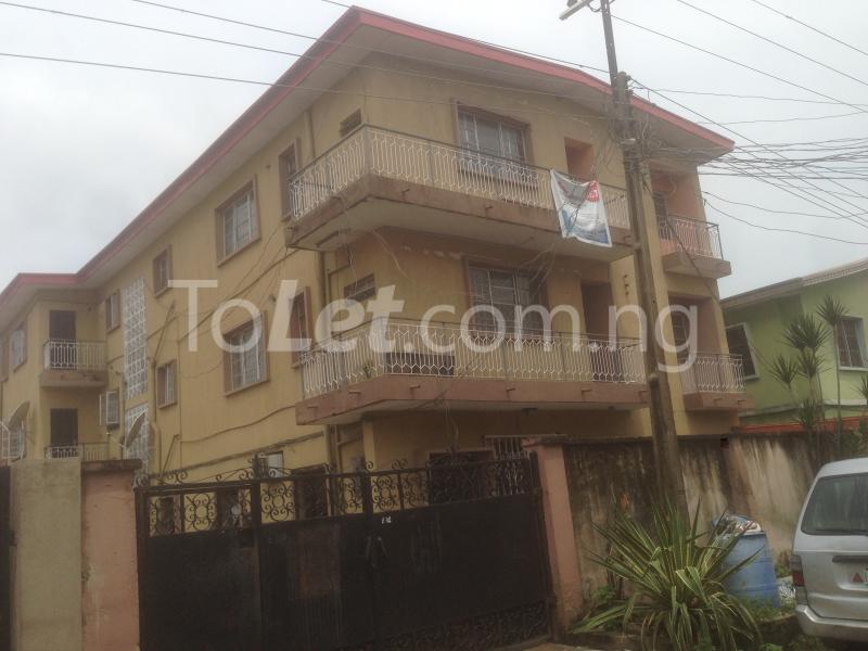 3 bedroom Flat / Apartment for rent Lawani Onike Yaba Lagos
