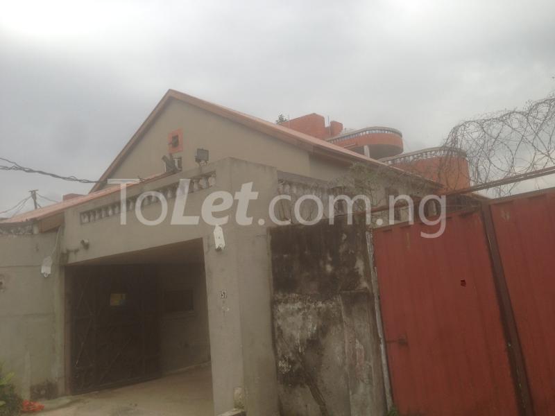 3 bedroom Flat / Apartment for rent Oyadiran Estate Sabo Yaba Lagos