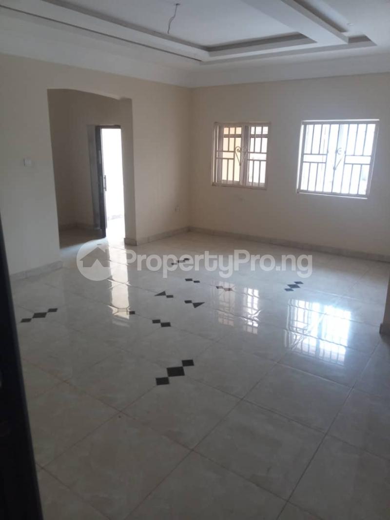 3 bedroom House for rent Jahi Abuja