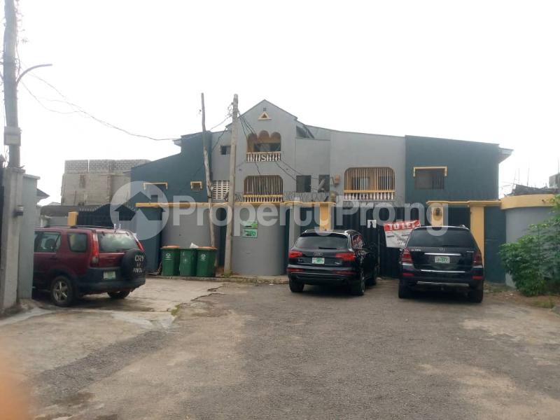 3 bedroom Flat / Apartment for rent Off Ogunnusi Road Omole phase 1 Ojodu Lagos