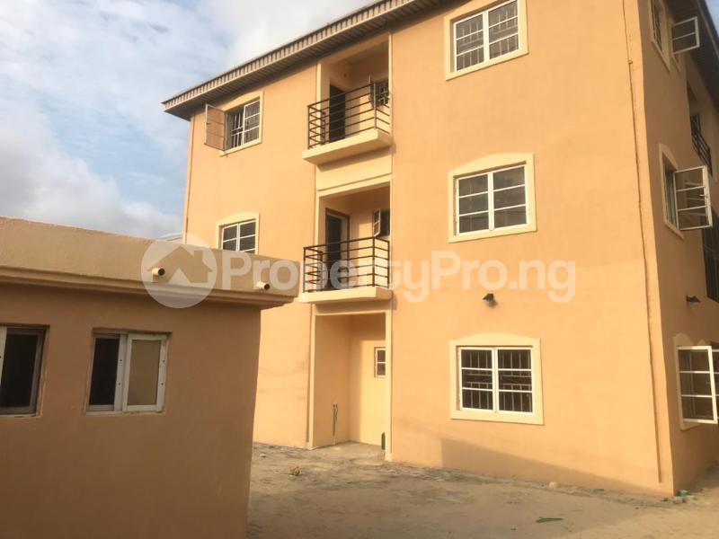 3 bedroom Flat / Apartment for rent  Agungi Lekki Lagos