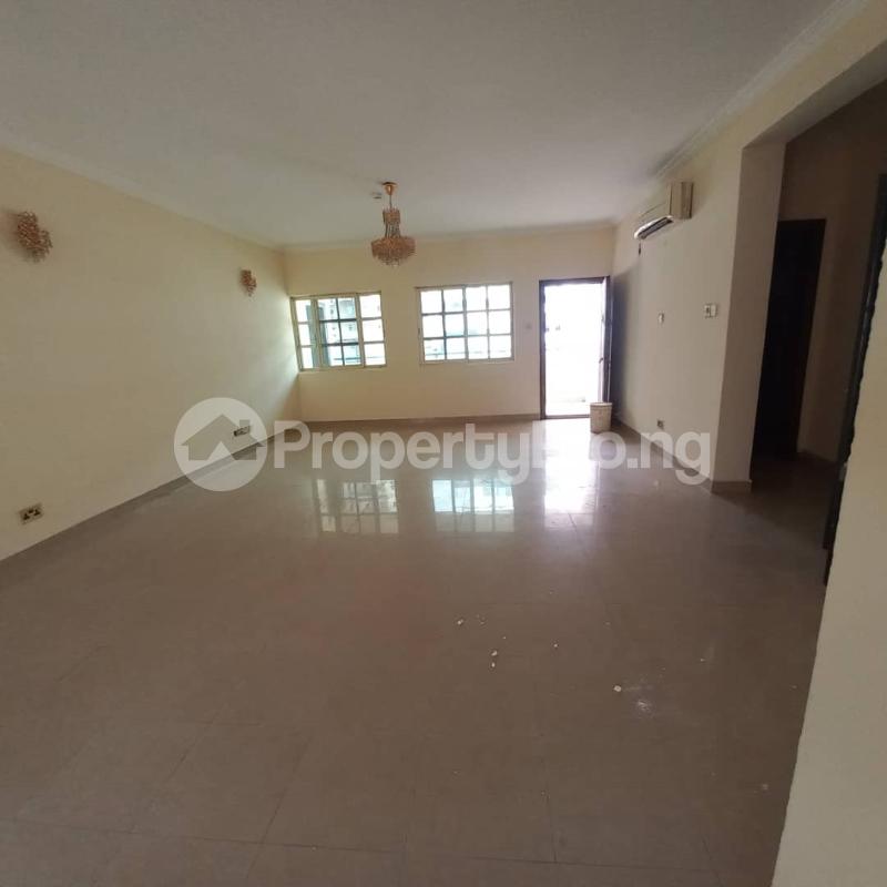 3 bedroom Flat / Apartment for rent Mobolaji Johnson Avenue, Old Ikoyi Ikoyi Lagos