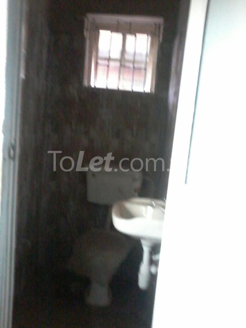 3 bedroom Flat / Apartment for rent Morocco Street, Off Isaac John Street Yaba Yaba Lagos - 0