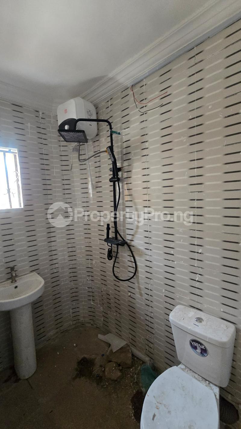 3 bedroom Flat / Apartment for rent Oluwo Nla Basorun, Close To New Bolaji Ibadan North -East Oyo
