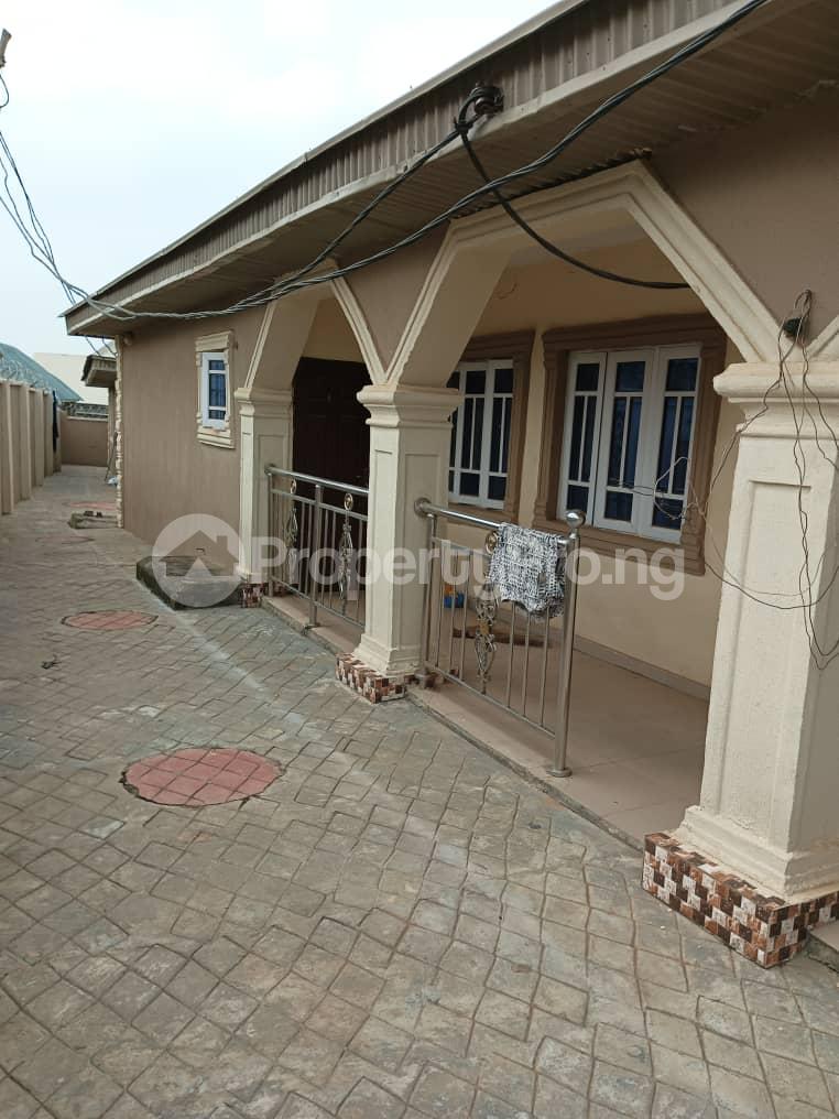 3 bedroom Flat / Apartment for rent Adebayo Street Opposite Wisdom Estate Akobo Ibadan Oyo