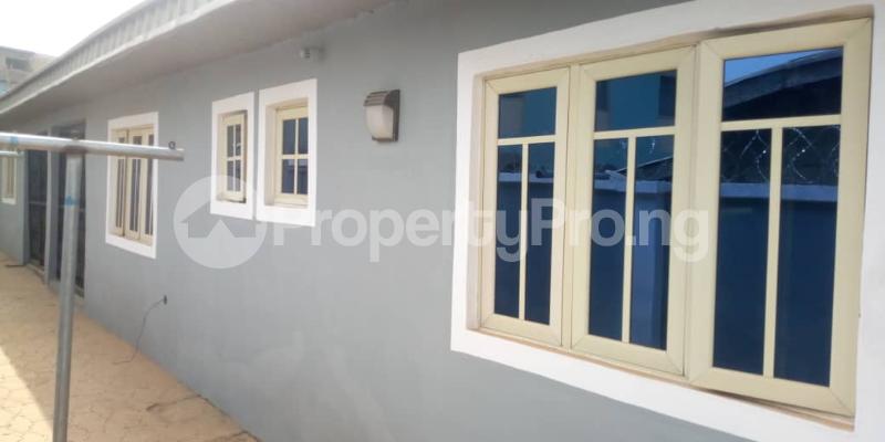 3 bedroom Flat / Apartment for rent Alexander Kuola Akala Express Ibadan Oyo