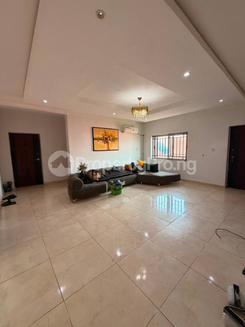 3 bedroom House for rent Ologolo Lekki Lagos