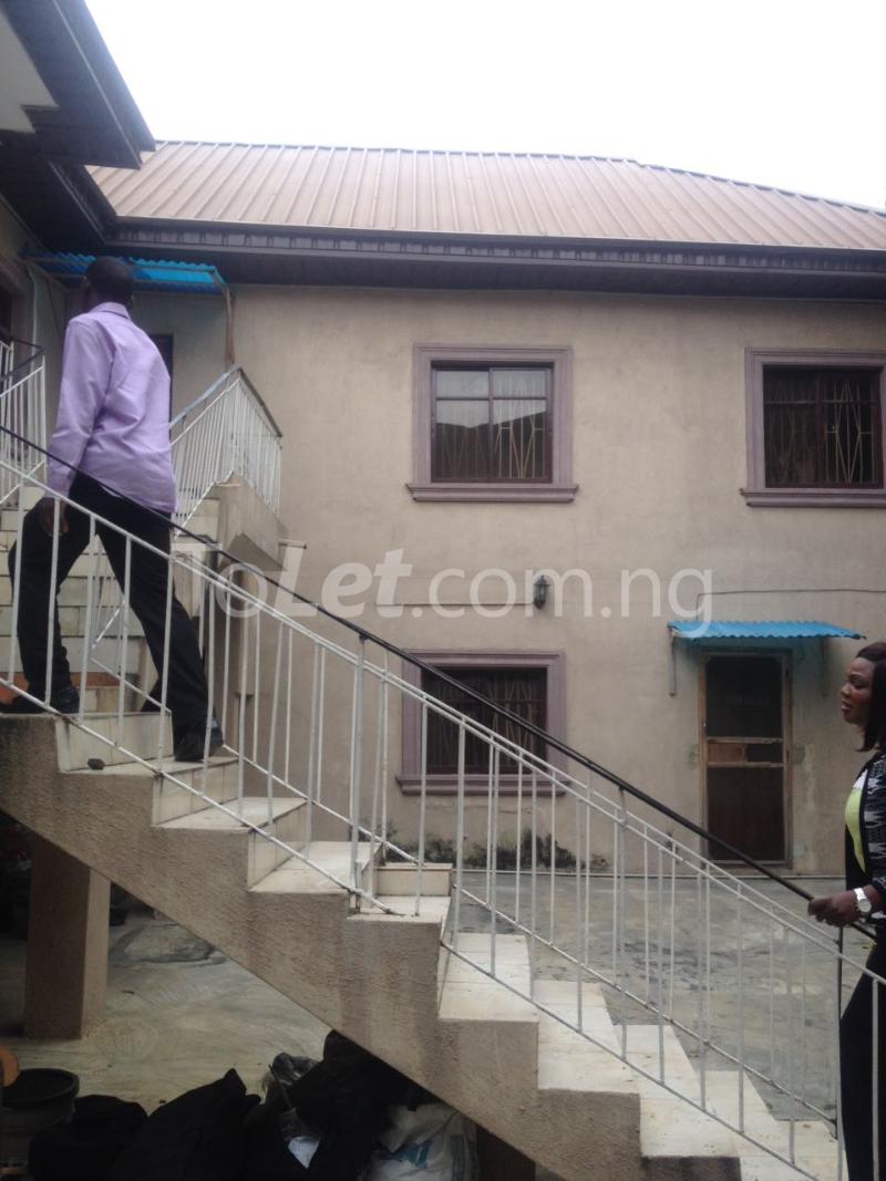 3 bedroom Flat / Apartment for rent Rafiu Williams Off Adelabu Adelabu Surulere Lagos