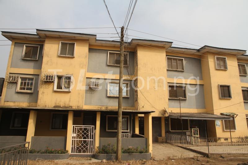 3 bedroom Flat / Apartment for sale Keke Estate Pen cinema Agege Lagos