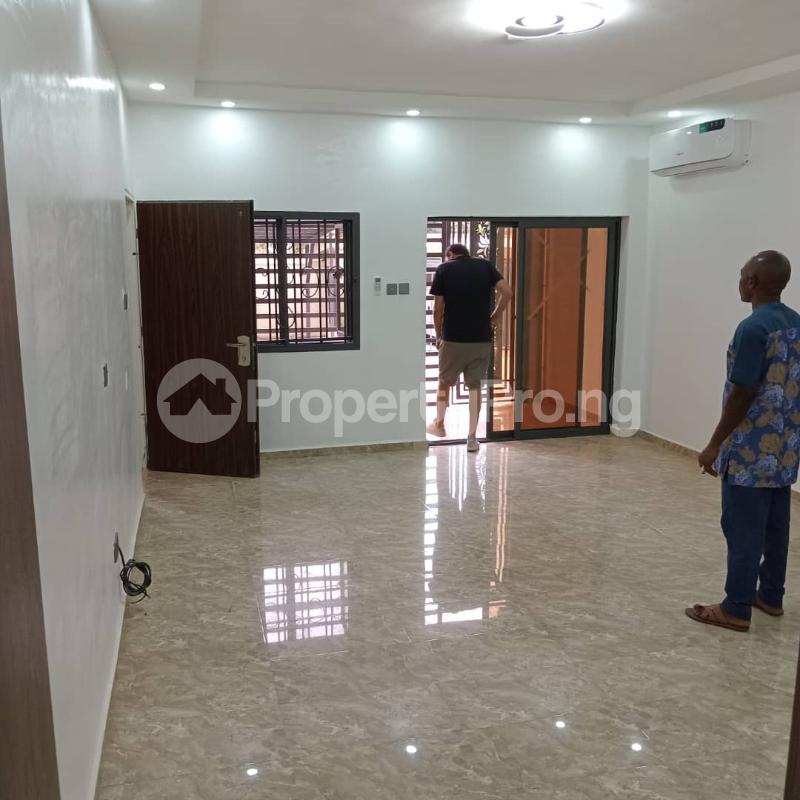3 bedroom Flat / Apartment for rent Wuse 2 Abuja