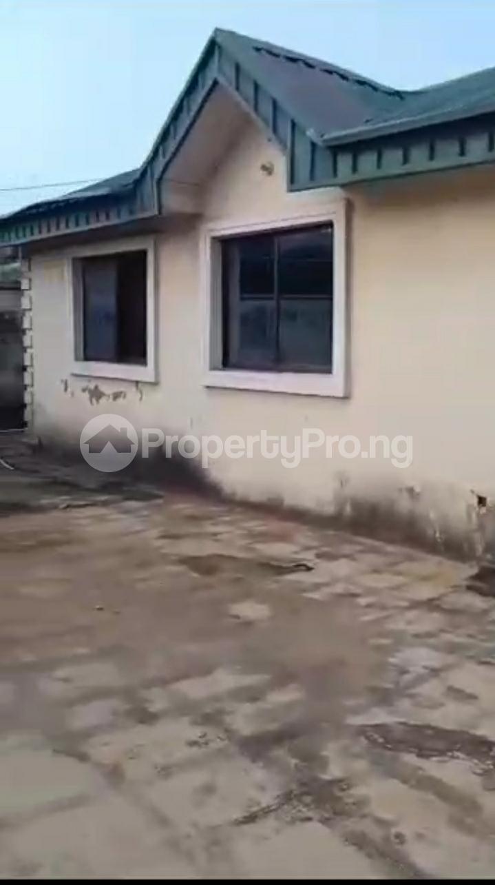 3 bedroom House for sale Baruwa Ipaja Lagos