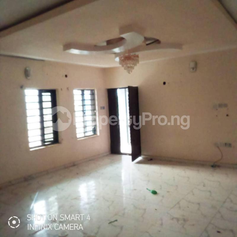 3 bedroom Flat / Apartment for rent Ajinde Off Ire Akari Estate Akala Express Ibadan Oyo - 2