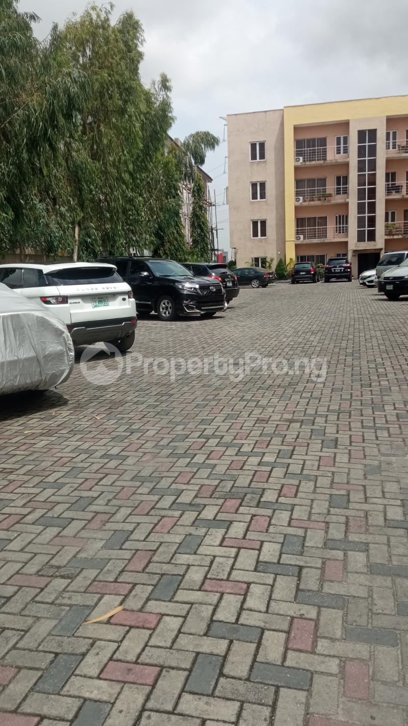 3 bedroom Flat / Apartment for rent ONIRU Victoria Island Lagos