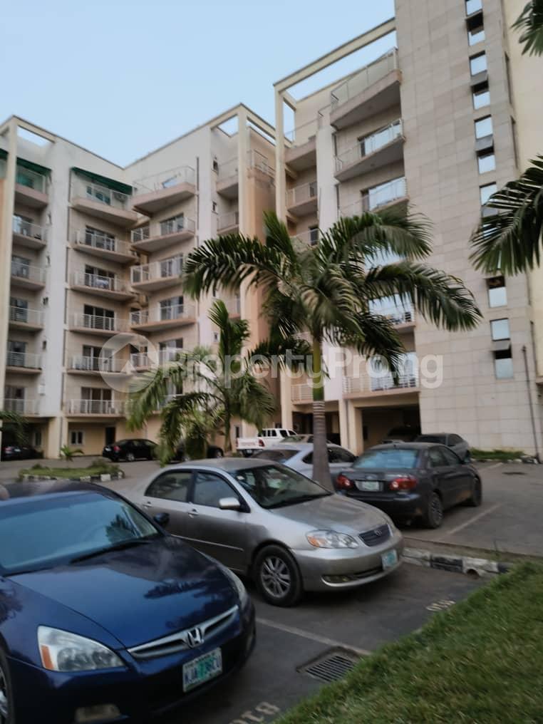 4 bedroom Flat / Apartment for rent Gaduwa Abuja
